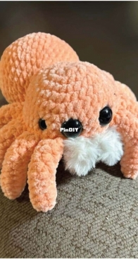 JNW Crochet - Jennifer Ward - Low Sew Spider