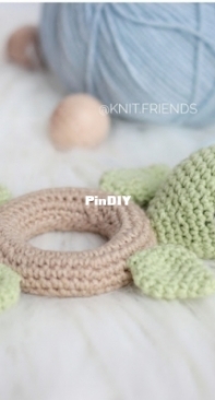 Knit Friends - Svetlana Altunina - Teething ring or rattle Turtle