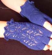 The Dainty Mechanic Lace Gloves - Anna Leue