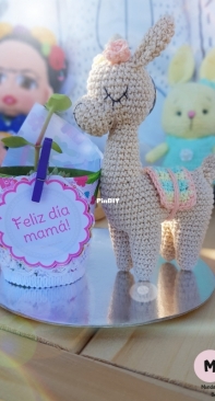 Llama Hipster