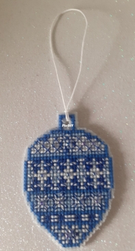 Новогодние игрушки