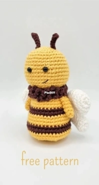 Mes Mignonneries - Basil the Bee - Free