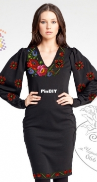 Merejka - 12-07 Embroidered dress or blouse XSD