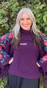 Jandi Gardiazabal - Sweater Roses Adult - Spanish