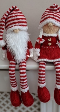 Crimble gnome shelf sitters by Alison Davis