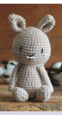 MisterOLui - Luiluh Handmade - Mr Luiwood - Silke Siefert - Bunny Frida Mini - Hase Frida Mini - German  and English