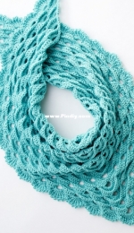 Yarnspirations Design Studio - Go-To Shawl - Free