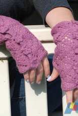 PicnicKnits-Euphrasia Mitts by Corrina Ferguson