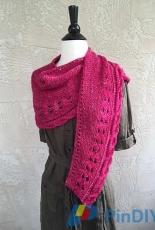 Wandering Moon Shawl by Michelle Hunter/Knit Purl Hunter-Free