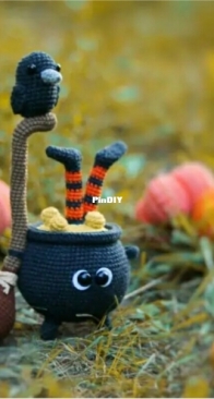 MedvedikToys - Cauldron - English