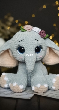 Provyazano - Viktoria Lazareva - Виктория Лазарева - Little Elephant - Слоник - Russian