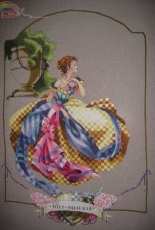 Villa Mirabilia - Mirabilia (Nora Corbett)
