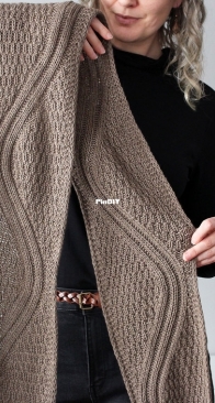 Rib Rib Scarf by Lisa Hannes - Maliha Design