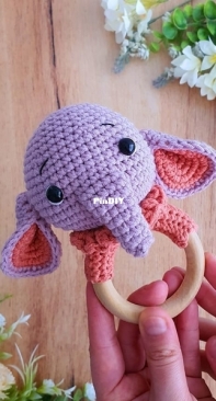 Vivir Vintage - Karla Evangelina Kopaitich - Elephant Rattle - Sonajero Elefante - English and Spanish - Free