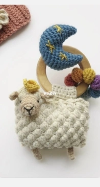 YesilTosba - Damla Savaş - Little Sheep Mei Rattle