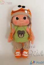 Havva Unlu- Clothes And Monster Hat (2014 version) - Spanish
