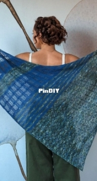 Flottante Shawl by Patricia Liefeld - Expression Fiber Arts
