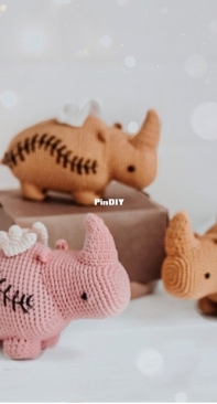 Príncipe del Crochet – Marcelo Javier - Rhinoceros - Rinoceronte - Spanish