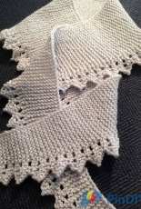 Zag Edged Scarf by Laurel Brandt-Free