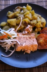 Dinner: salmon with potatoes, daikon salad and tomatoes