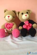 Couple bear