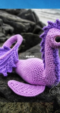 Crafty Intentions - Megan Lapp - Sea Dinosaur - Dinosaurio Marino - Dinosaure Marin - Meer-Dinosaurier - Spanish - French - German