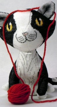 Tuxedo Cat by Robin Hobbs