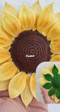 Crocheted Sunflower