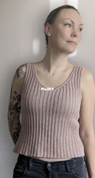 Hooked by Anna - Anna Erlandsson - Vernalis Top