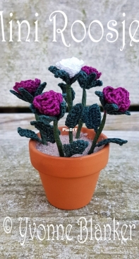 Yvonnes Crochet Art - Yvonne Blanker - Mini Roses - Mini Roosjes - Dutch