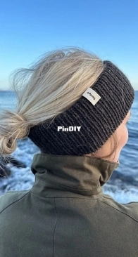 Weekend Headband  by PetiteKnit - Mette Wendelboe Okkels