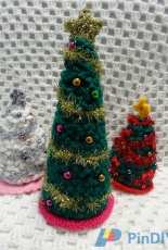 My Crochet Enchantment – Michelle Torresan - Christmas Tree Table Decoration - Free