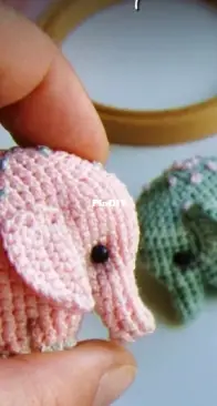Little Elephant - knitted Funny Cuties - English