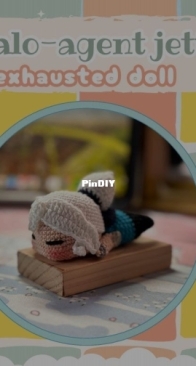 Knotunzel Crafts - Knotunzel - Valo Agent Jett Exhausted Doll