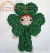 Owly Designs - Owlishly - Mia Zamora Jonhson - Dave the Shamrock
