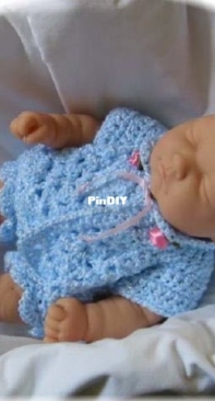 Patterns by Jeannine - Jeannine M. Holper - 323 Sweater with Bloomers