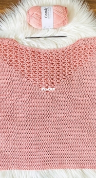 Ned and Mimi - Sarah Ruane - Flamingo Summer Top - Free