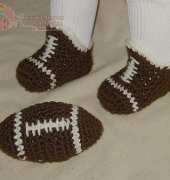 Cathy Ren Pattern 44 - Crochet toy Football and Matching Booties