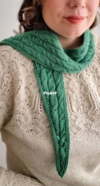 Éclair scarf by Sari Nordlund