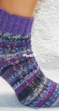 Keela Kette  Socken by Heike Häuptner-Germn-Free