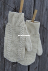Shepherds Hill Mittens by Kelly McClure
