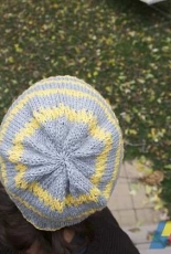 Beluga and Firefly Hat by Susan B. Anderson -Free