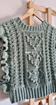Tina by tina - Tina / Agustina Britez  - Heart Vest - Chaleco Heart - Spanish