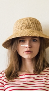 Panama hat - Valentina Grishina