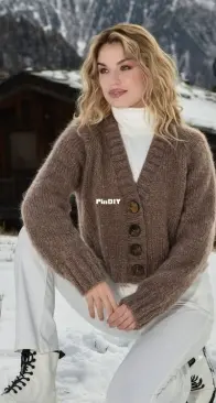 Minimal Cardigan by Lana Gatto - Free