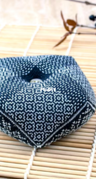 Atelier pin and needle - Mysterious Asia - Sashiko Biscornu