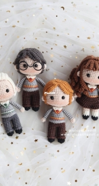 Lulu Petite Doll - Petite Balcony - Toshicraft - Alexander - Huong Chi - Huong Hoang - The Wizard Miniature - English