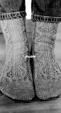 Isabel´s socks by Romi- Dame La Lata
