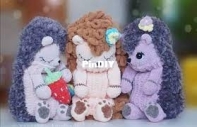 Varezhka Handmade - Julia Bazhina - Hedgehog Senya Pajamas Bag - Russian