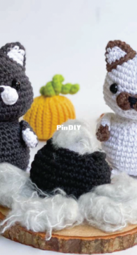 Eweknitss - Angela Biglete - Khally and Kit the Halloween Kitten